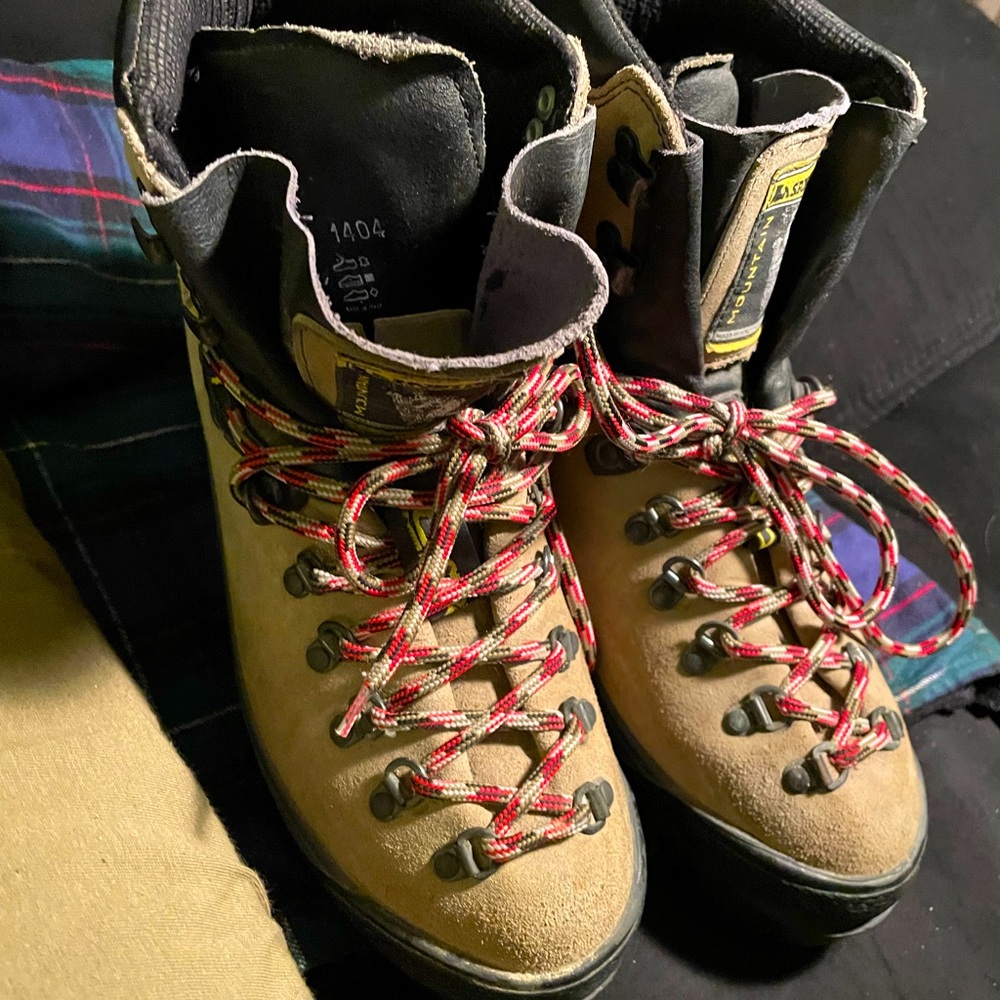 La Sportiva Tan and Black Hiking Boots with Red Accent Laces